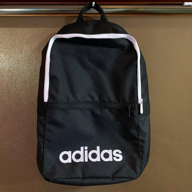 adidas(アディダス)の新品未使用 ⭐️adidasリュック レディースのバッグ(リュック/バックパック)の商品写真