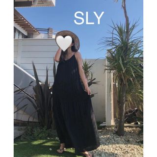 スライ(SLY)のSLY スライ プリーツワンピース ワンピース ロング(ロングワンピース/マキシワンピース)