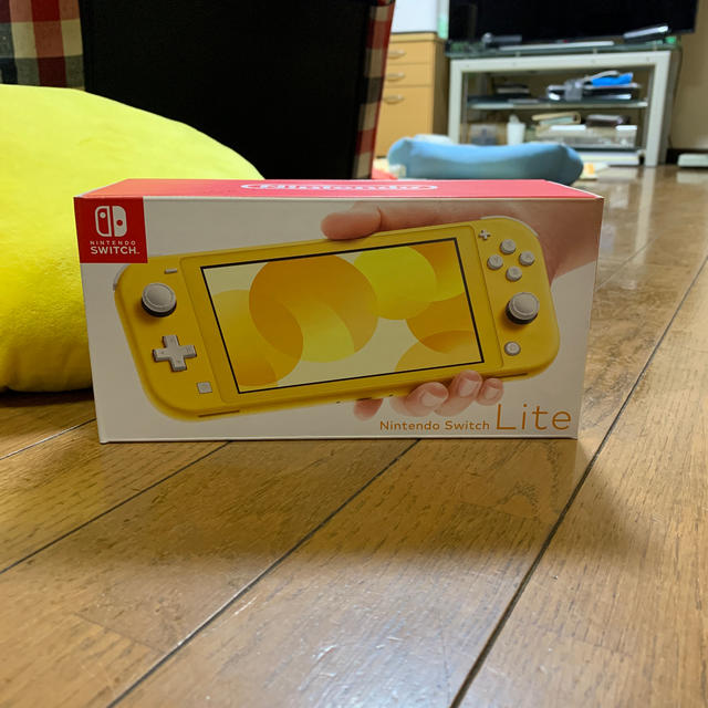 Nintendo Switch Lite イエローの通販 by みづき's shop｜ラクマ