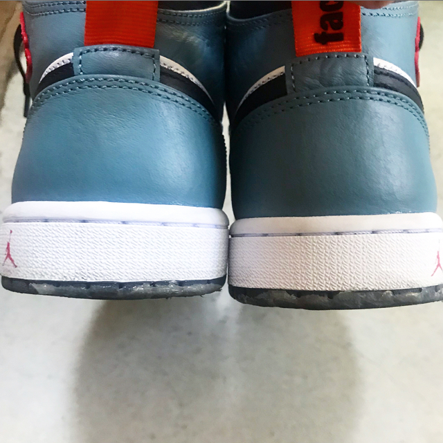 NIKE(ナイキ)のNike air jordan 1 mid fearless facetasm  メンズの靴/シューズ(スニーカー)の商品写真