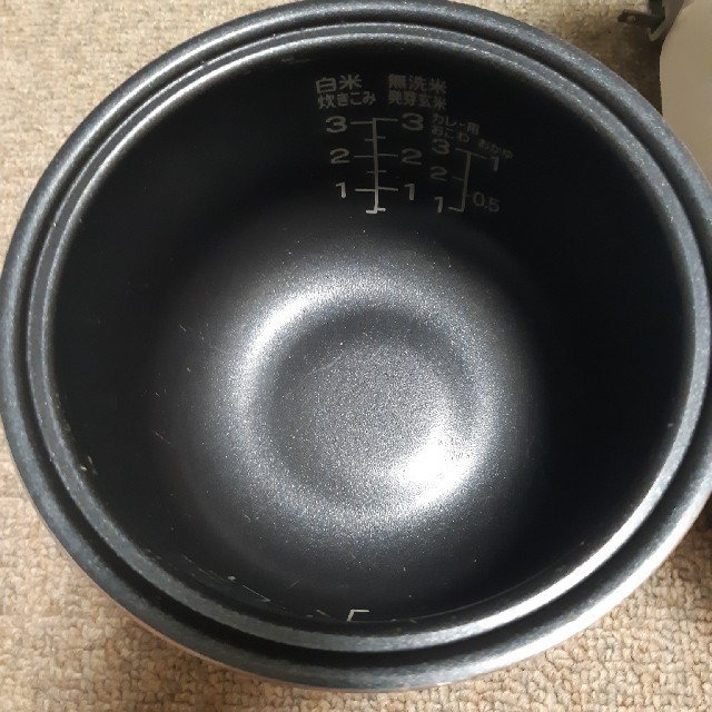 ニトリ(ニトリ)のニトリ　3合炊飯器　SN-A5 スマホ/家電/カメラの調理家電(炊飯器)の商品写真