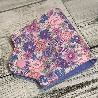 新作　【ハンドメイド】　仮置きマスクケース　リボン&花柄　リバティ(ポーチ)