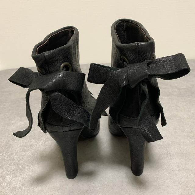 【新品、未使用】インポート　イタリア製　leslolitas ショートブーツ レディースの靴/シューズ(ブーツ)の商品写真