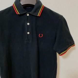 FRED PERRY - FRED PERRY ポロシャツ 黒 赤黄ラインの通販 by