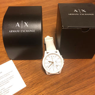 アルマーニエクスチェンジ(ARMANI EXCHANGE)のアルマーニエクスチェンジ　ウォッチ　ホワイト(腕時計(アナログ))