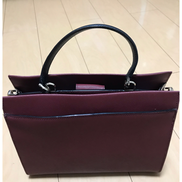 kate spade new york(ケイトスペードニューヨーク)の【最終値下げ‼️】2WAYハンドバッグ/SARA【SIENA MULTI】 レディースのバッグ(ハンドバッグ)の商品写真