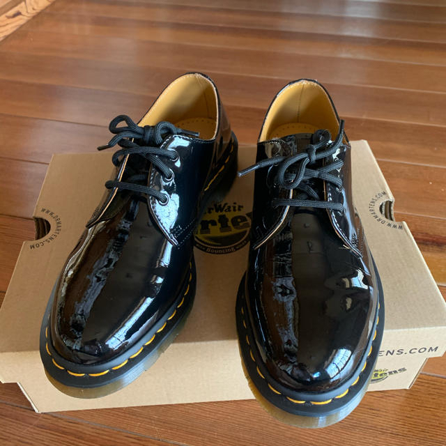 Dr. Martens ドクターマーチン　3ホール　パテント