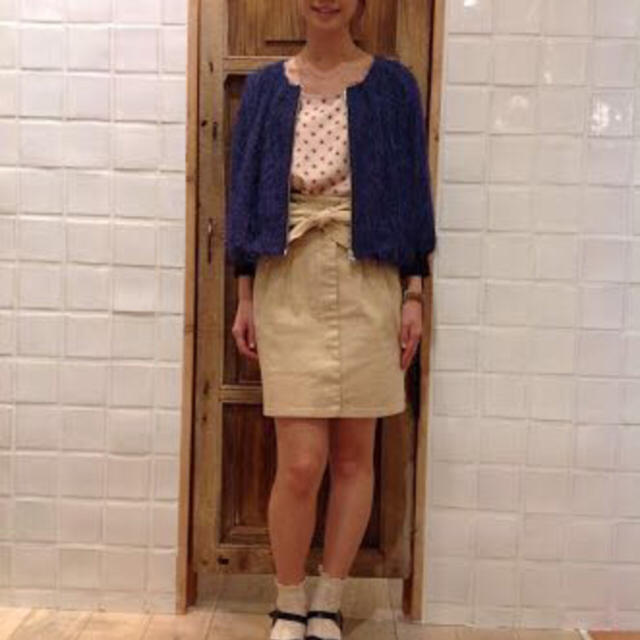flower(フラワー)のflowerウエストリボンタイトスカート レディースのスカート(ひざ丈スカート)の商品写真