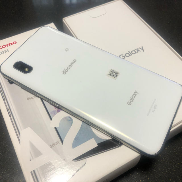 SAMSUNG(サムスン)のdocomo Galaxy A20 中古品 スマホ/家電/カメラのスマートフォン/携帯電話(スマートフォン本体)の商品写真