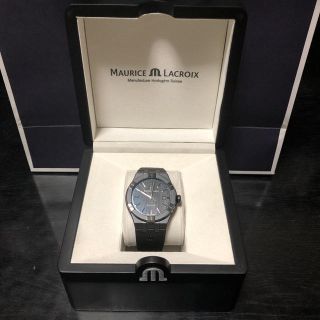 モーリスラクロア(MAURICE LACROIX)の希少モデル　モーリスラクロア　アイコン　ブラック42mm (腕時計(アナログ))