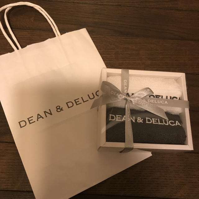 DEAN & DELUCA(ディーンアンドデルーカ)のDEAN&DELUCA ハンドタオル インテリア/住まい/日用品の日用品/生活雑貨/旅行(タオル/バス用品)の商品写真