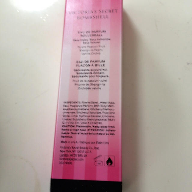 Victoria's Secret(ヴィクトリアズシークレット)のヴィクトリアシークレット ロールオン香水 コスメ/美容の香水(香水(女性用))の商品写真