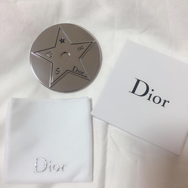 Dior(ディオール)のdior ノベルティー　ミラー エンタメ/ホビーのコレクション(ノベルティグッズ)の商品写真