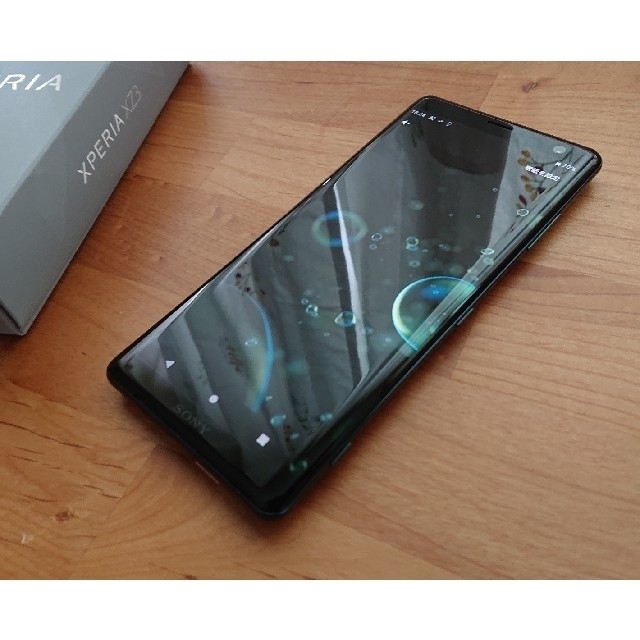 Xperia(エクスペリア)の新品simフリー XPERIA XZ3ソニー グリーン緑/ドコモau格安sim可 スマホ/家電/カメラのスマートフォン/携帯電話(スマートフォン本体)の商品写真