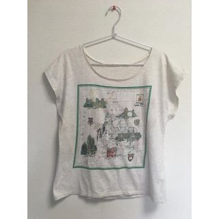 テチチ(Techichi)のTe chichi Tシャツ　オフィスカジュアル　レトロ　地図(Tシャツ(半袖/袖なし))