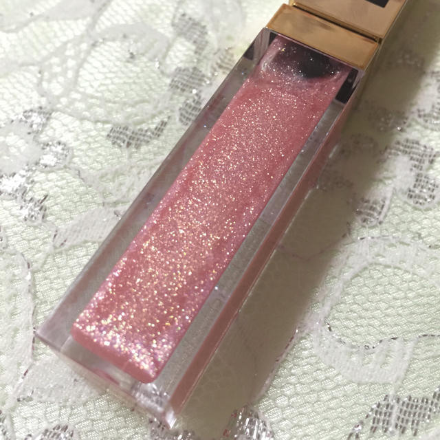 Yves Saint Laurent Beaute(イヴサンローランボーテ)のイヴサンローラン ゴールデングロス 10 コスメ/美容のベースメイク/化粧品(リップグロス)の商品写真