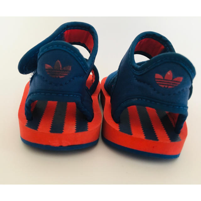 adidas(アディダス)のaddasアディダス サンダル　12cm キッズ/ベビー/マタニティのベビー靴/シューズ(~14cm)(サンダル)の商品写真