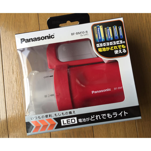 Panasonic(パナソニック)の懐中電灯 電池どれでもライト スポーツ/アウトドアのアウトドア(ライト/ランタン)の商品写真