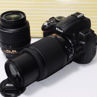 ニコン(Nikon)の⭐︎遠くの撮影もバッチリ⭐︎Nikon D5000 一眼レフダブルレンズ(デジタル一眼)