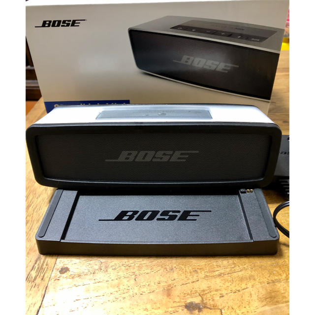 BOSE(ボーズ)のBOSE SoundLink Mini Bluetooth Speaker スマホ/家電/カメラのオーディオ機器(ポータブルプレーヤー)の商品写真