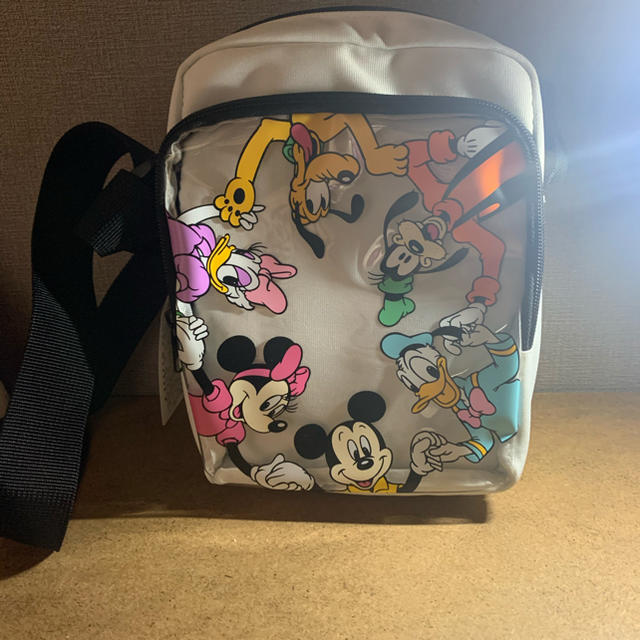 Disney ディズニーストア ショルダーバッグの通販 By こんにゃく S Shop ディズニーならラクマ Disney ディズニーストア ショルダーバッグの通販 By こんにゃく S Shop ディズニーならラクマ