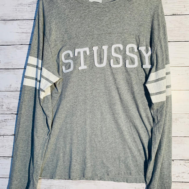 STUSSY(ステューシー)の#30 stussy ロンT 古着　グレー　Lサイズ メンズのトップス(Tシャツ/カットソー(七分/長袖))の商品写真