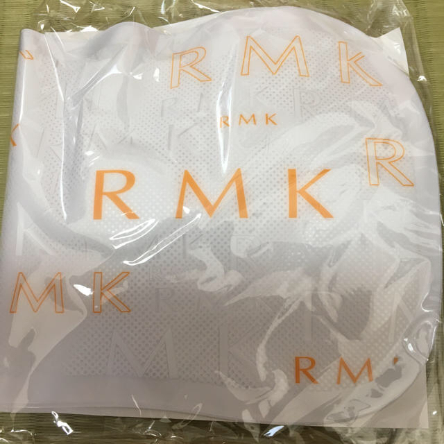 RMK(アールエムケー)のRMK  バスピロー＆バスソルト4点 コスメ/美容のボディケア(バスグッズ)の商品写真