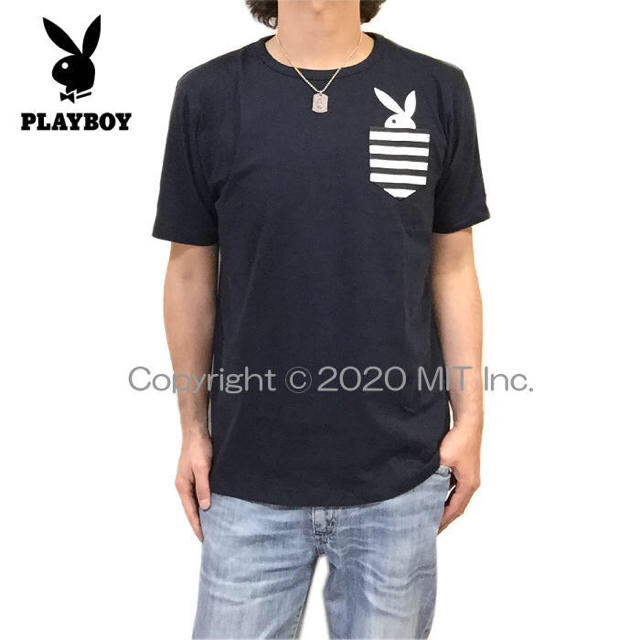 PLAYBOY(プレイボーイ)の新品　紺　Ｍ　PLAYBOY プレイボーイ　ボーダーポケット付き　Ｔシャツ メンズのトップス(Tシャツ/カットソー(半袖/袖なし))の商品写真