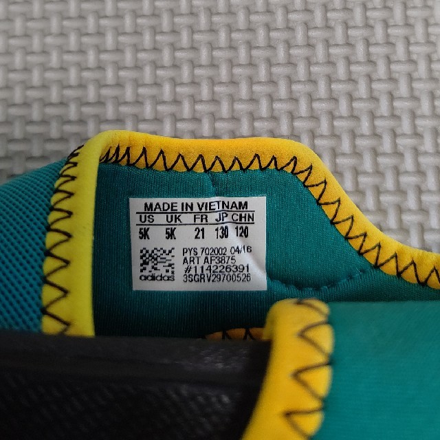 adidas(アディダス)のアディダス サンダル 13cm  キッズ/ベビー/マタニティのベビー靴/シューズ(~14cm)(サンダル)の商品写真