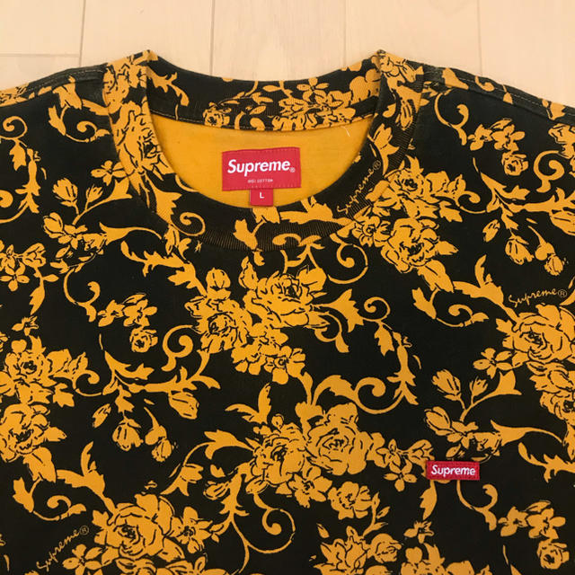 Supreme - supreme small box logo floral Tシャツ 花柄Lの通販 by