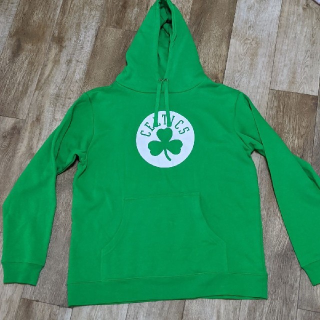 新品◇CELTICS セルティックス◇NBAオフィシャルパーカー◇Ｌ◇バスケ