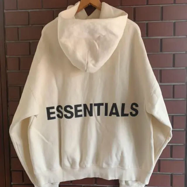 FOG ESSENTIALS 初期ロゴパーカーM fear of god