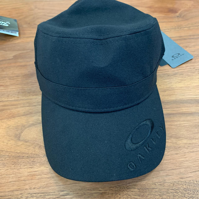 Oakley(オークリー)のOAKLEY キャップ　ゴルフ メンズの帽子(キャップ)の商品写真