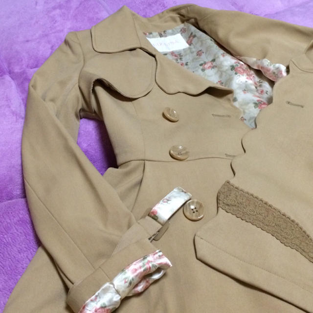 LIZ LISA(リズリサ)のさおぴょん様 専用出品♡トレンチコート レディースのジャケット/アウター(トレンチコート)の商品写真