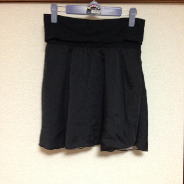 archives(アルシーヴ)のarchives新品リバーシブルスカート レディースのスカート(ひざ丈スカート)の商品写真