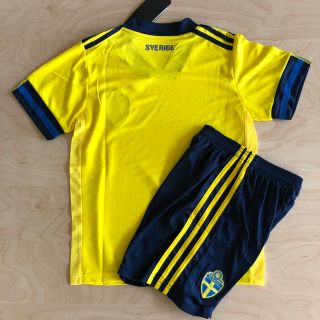 新品 140 サッカー ユニフォーム 新作 スウェーデン代表の通販 By Soccer Fan S Shop ラクマ