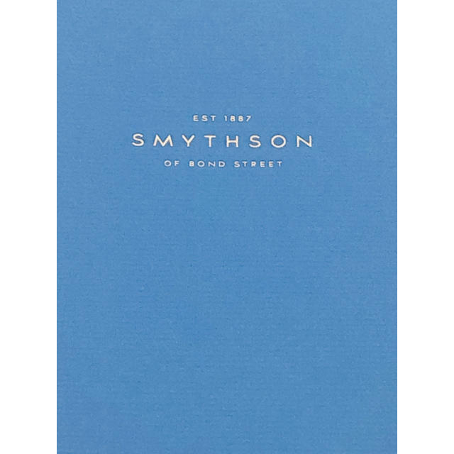 Smythson(スマイソン)の【新品】スマイソン A5 ゴールドリング ノートパッド リフィル インテリア/住まい/日用品の文房具(ノート/メモ帳/ふせん)の商品写真