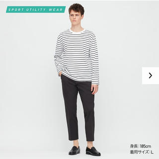 ユニクロ(UNIQLO)のユニクロ　EZYアンクルパンツ　黒　L(ショートパンツ)