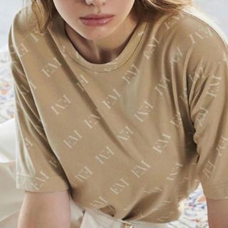 エイミーイストワール(eimy istoire)の【500様専用】eimy istoire♡EMロゴノベルティTシャツ(ベージュ)(Tシャツ(半袖/袖なし))