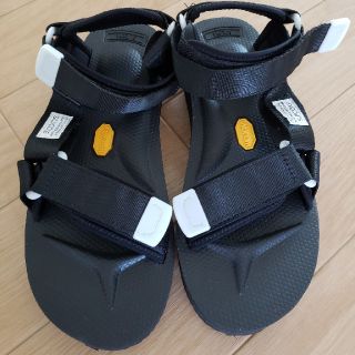 ドゥーズィエムクラス(DEUXIEME CLASSE)のsuicoke　スイコック　サンダル(サンダル)