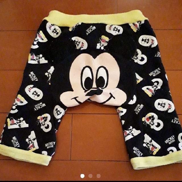 Disney(ディズニー)のミッキーフェイスパンツ キッズ/ベビー/マタニティのキッズ服男の子用(90cm~)(パンツ/スパッツ)の商品写真