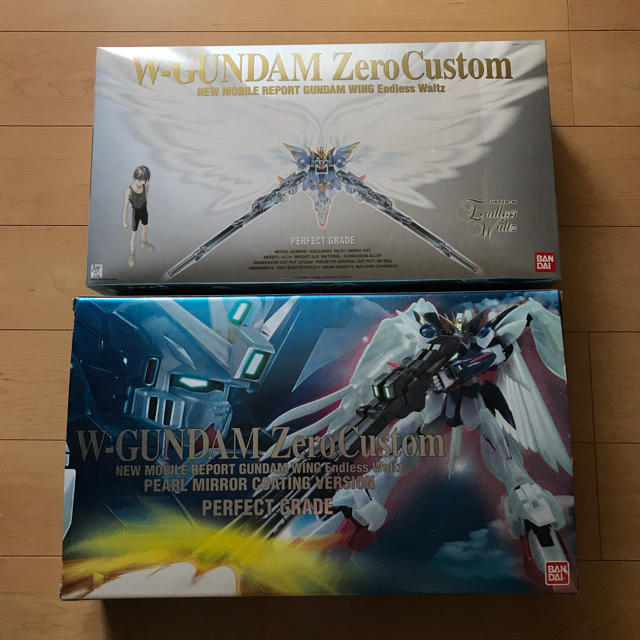 ガンダムガンプラ　W- GUNDAM Zero Custom 1/60 2個セット　美品