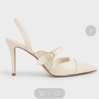 チャールズアンドキース(Charles and Keith)のCharles&Keith チャールズアンドキース　ノットメリージェーンパンプス(ハイヒール/パンプス)