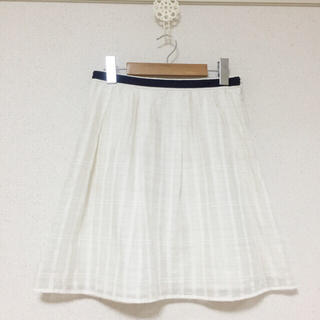 ミッシュマッシュ(MISCH MASCH)の春  オフホワイト  ミッシュ スカート(ひざ丈スカート)