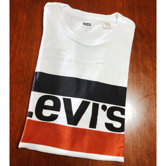 Levi's(リーバイス)のリーバイス　Tシャツ メンズのトップス(Tシャツ/カットソー(半袖/袖なし))の商品写真