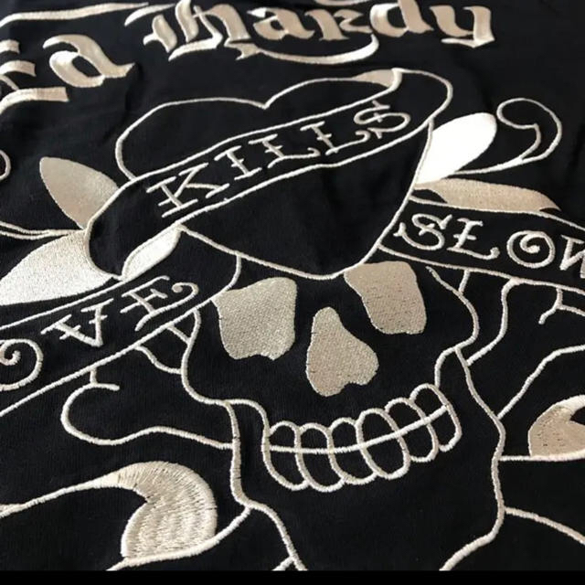 Ed Hardy(エドハーディー)のエドハーディ 天竺ラブキル刺繍T-shirtブラックL新品タグ付き メンズのトップス(Tシャツ/カットソー(半袖/袖なし))の商品写真