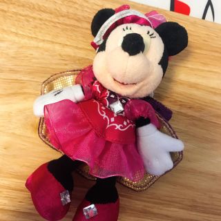 ディズニー(Disney)のミニー　ぬいぐるみバッジ(キャラクターグッズ)