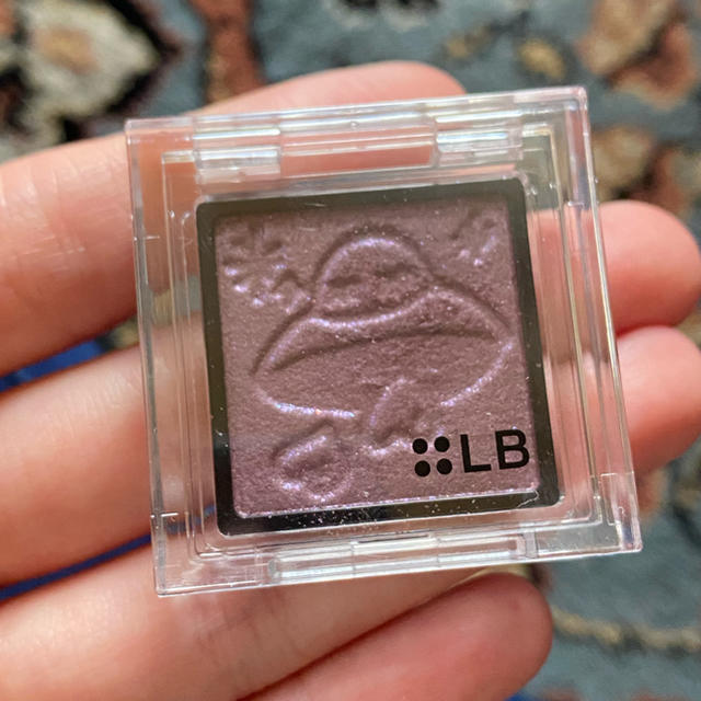 LB-03(エルビーゼロスリー)のLB ギャラクーシャドウ　GS-6 紫 コスメ/美容のベースメイク/化粧品(アイシャドウ)の商品写真