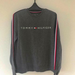 トミーヒルフィガー(TOMMY HILFIGER)のTOMMY HILFIGER  ロゴ長袖Ｔシャツ(Tシャツ/カットソー(七分/長袖))