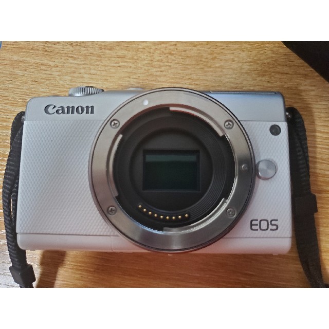 CANON EOS M100 パンケーキレンズ等セット